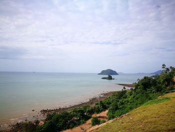 Scenic view of sea against sky