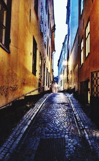 Narrow alley in city