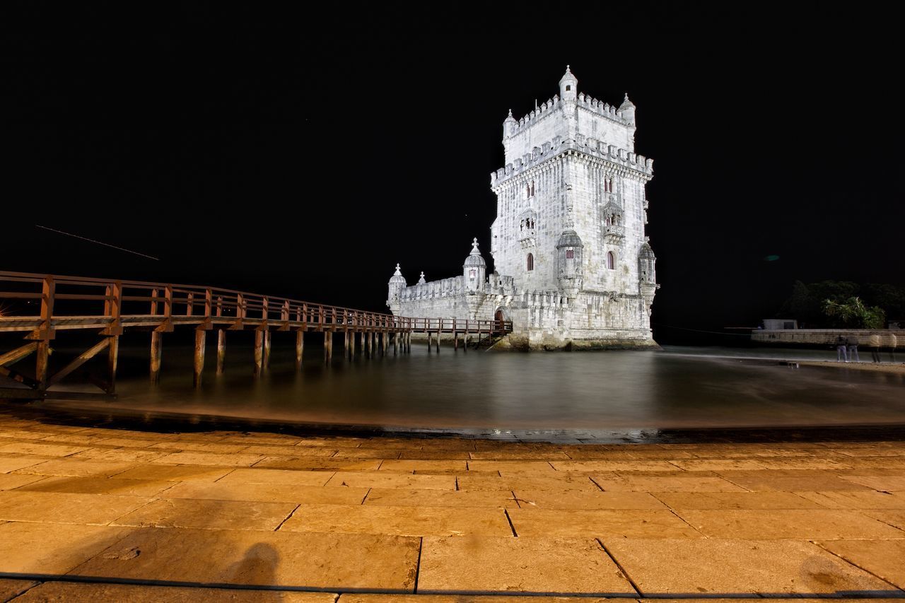 VIEW OF HISTORIC BUILDING AT NIGHT