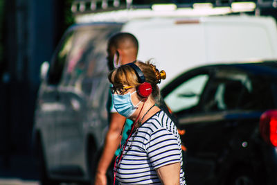 Portrait of woman wearing sunglasses