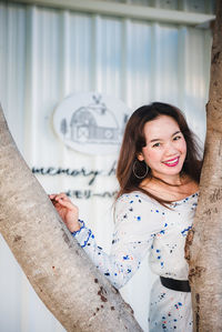 Portrait of a smiling young woman