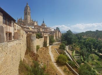 Panoramic view of historic building against sky