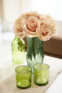 Close-up of rose bouquet on table