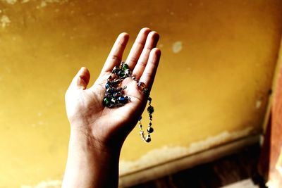 Close-up of cropped hand