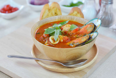 Close-up of noodles in bowl on table