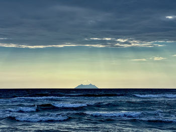 horizon