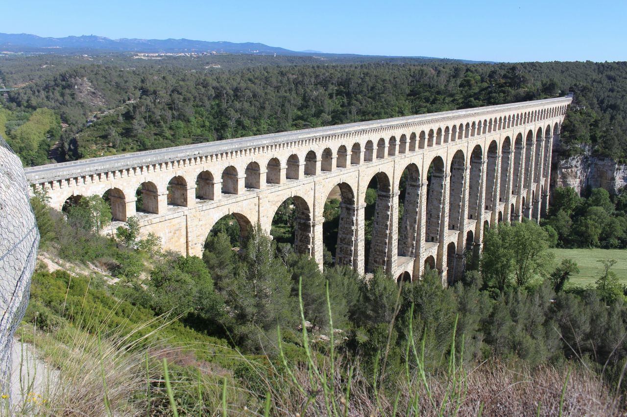 ARCH BRIDGE AGAINST SKY