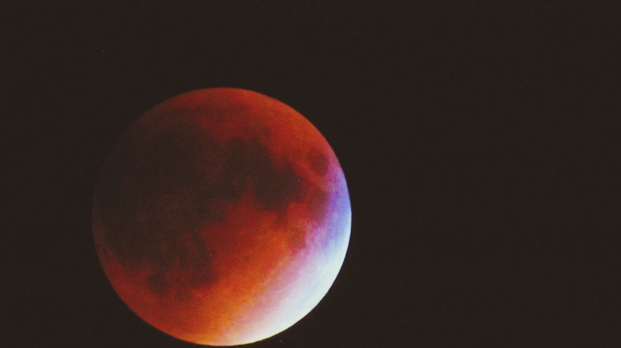 copy space, moon, red, beauty in nature, night, planetary moon, circle, astronomy, nature, low angle view, tranquility, full moon, scenics, orange color, dark, tranquil scene, sky, no people, idyllic, moon surface