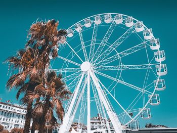 Panoramic ferris wheel in cannes, france