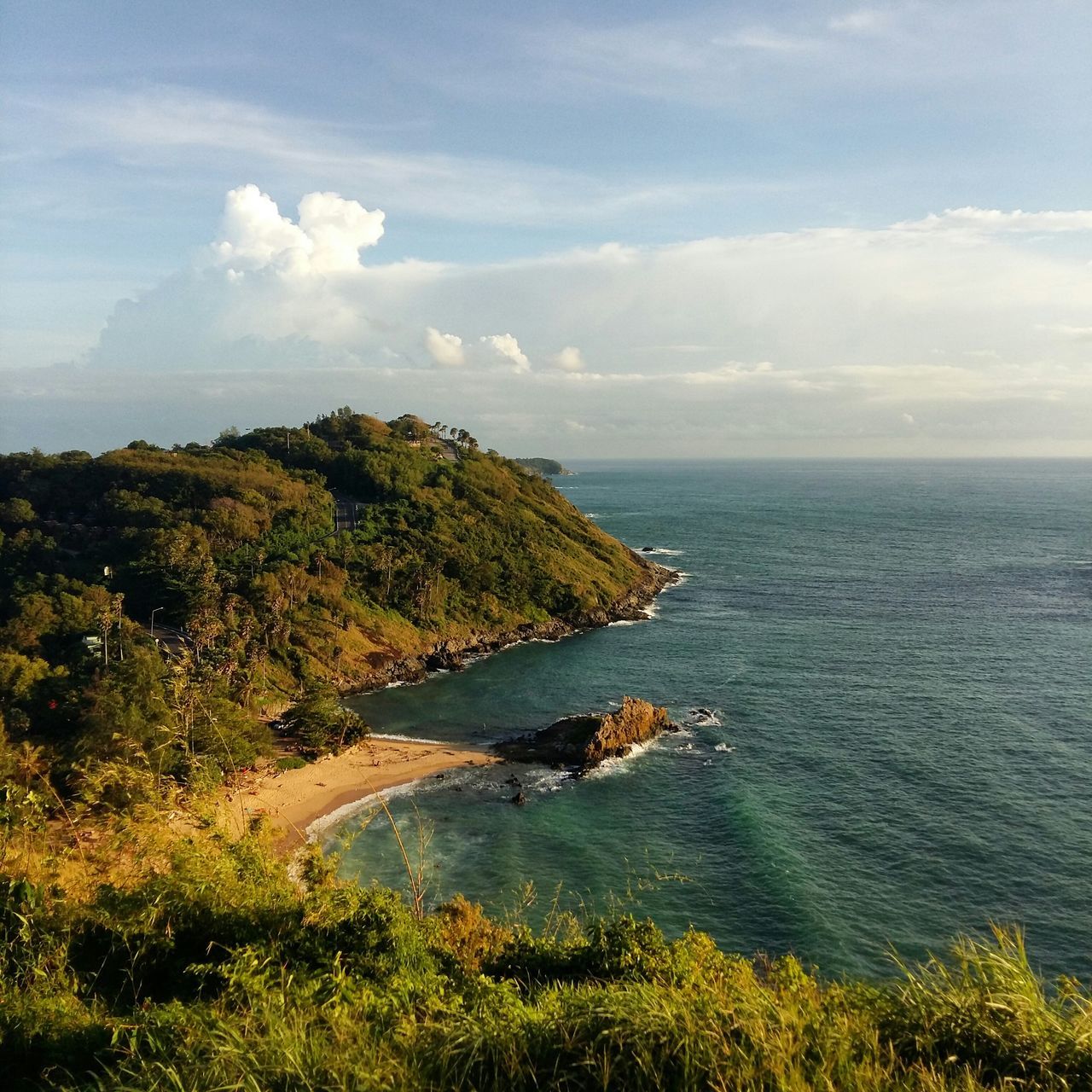 sea, water, sky, tranquil scene, scenics, tranquility, beauty in nature, horizon over water, nature, cloud - sky, coastline, high angle view, idyllic, cloud, tree, cloudy, cliff, day, non-urban scene, landscape