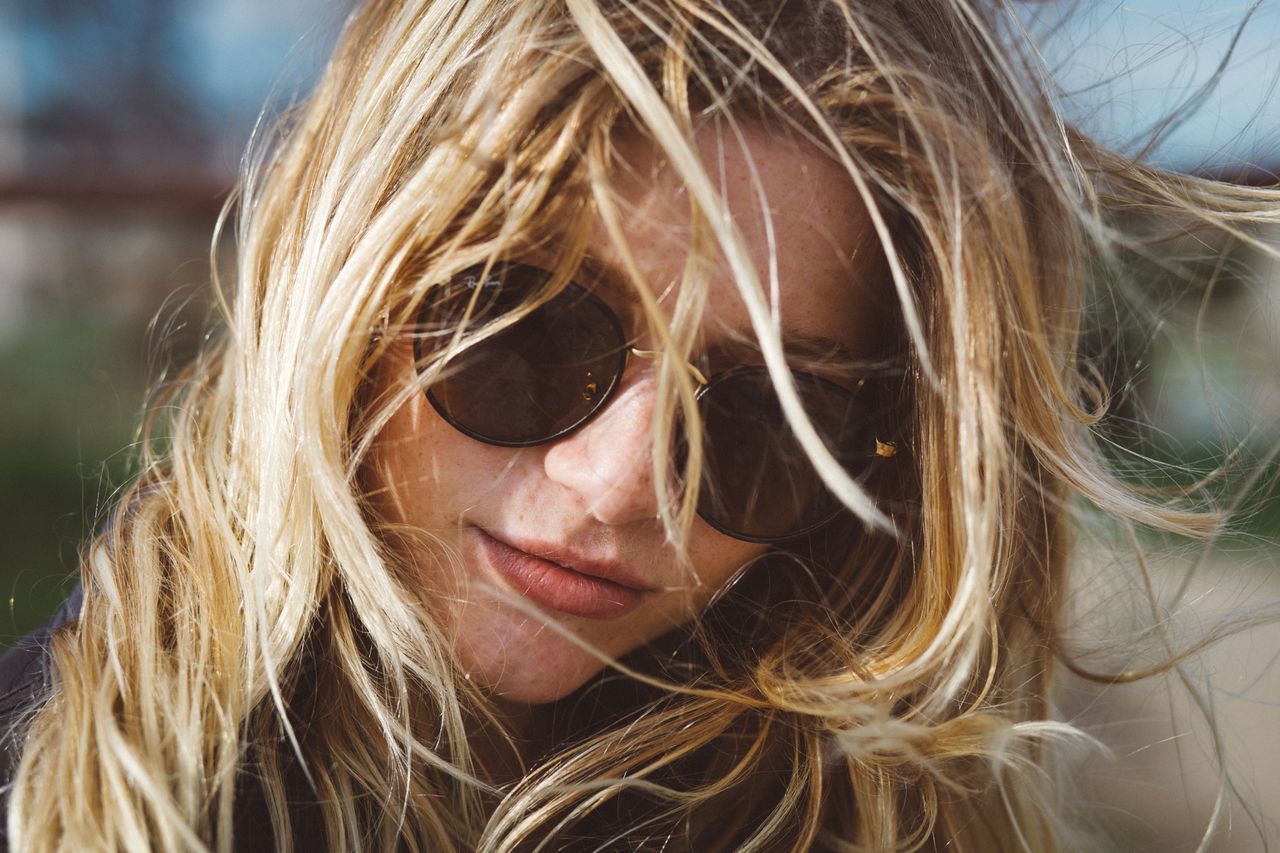 headshot, young adult, person, young women, long hair, lifestyles, close-up, looking at camera, portrait, leisure activity, brown hair, front view, focus on foreground, blond hair, human face, head and shoulders, human hair