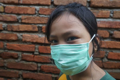 A girl wearing a mask. prevent covid-19