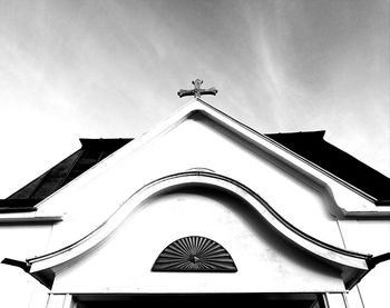 Low angle view of cathedral against sky