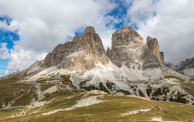 Tre cime di lavaredo mountains