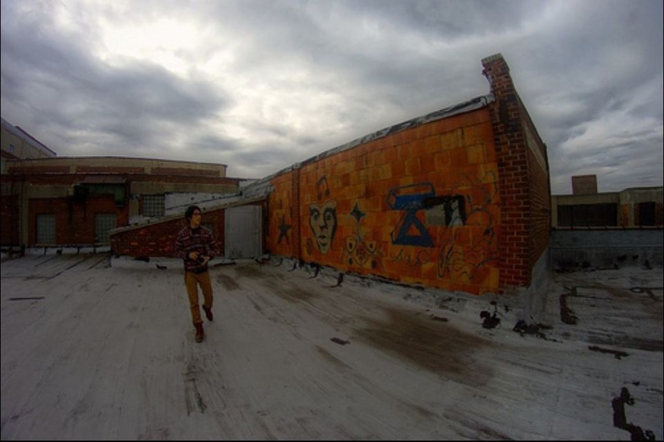 architecture, building exterior, built structure, sky, cloud - sky, cloudy, house, cloud, residential structure, residential building, building, weather, outdoors, street, no people, sunset, abandoned, city, day, overcast