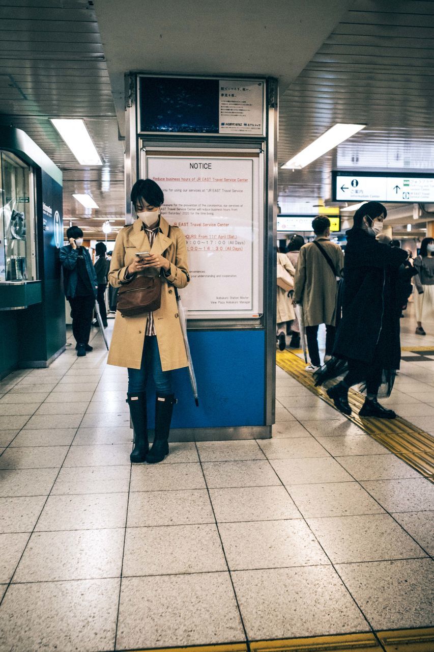 full length, subway station, transportation, indoors, clothing, adult, architecture, public transportation, subway, rail transportation, group of people, public transport, travel, women, mode of transportation, men, transport, person, walking