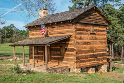 log cabin