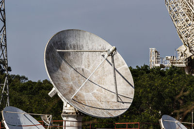 View of telephone booth against sky