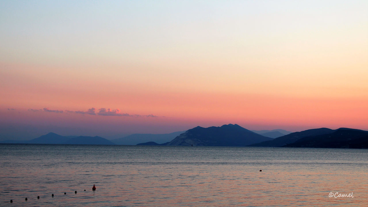 VIEW OF SEA DURING SUNSET