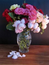 Close-up of rose bouquet