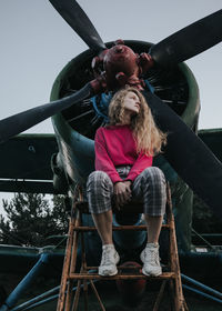 Girls and planes