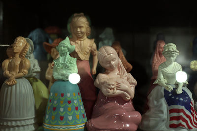 Statues at market stall