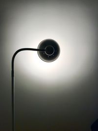 Electric lamp hanging