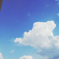 Low angle view of clouds in blue sky