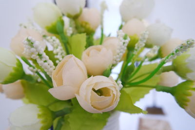 Close-up of white rose bouquet