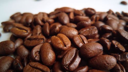 Close-up of roasted coffee beans