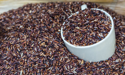 Close-up of brown rice