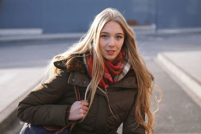Portrait of beautiful teenage girl in winter