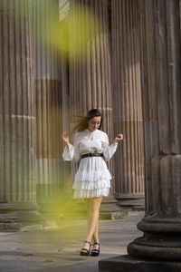 Full length portrait of a woman