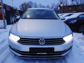 Car parked on street in winter