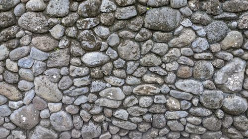 stone wall