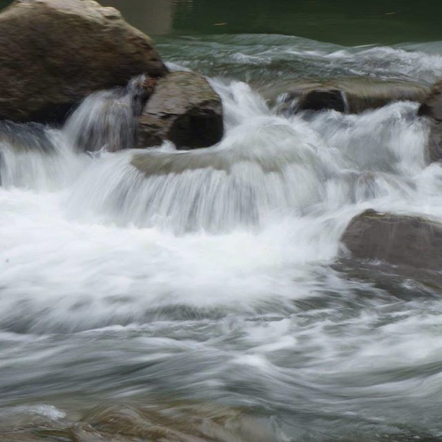 motion, water, waterfall, long exposure, flowing water, splashing, flowing, surf, power in nature, blurred motion, beauty in nature, nature, rock - object, scenics, speed, waterfront, no people, day, outdoors, wave