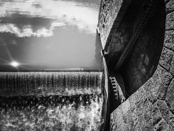 View of dam against sky