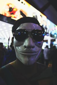 Portrait of young man wearing sunglasses