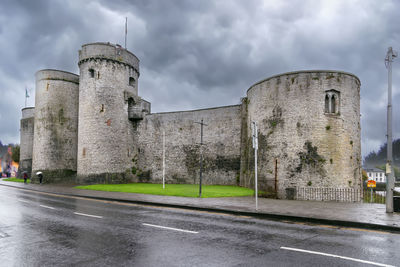 King john's castle is a 13th-century castle in limerick, ireland