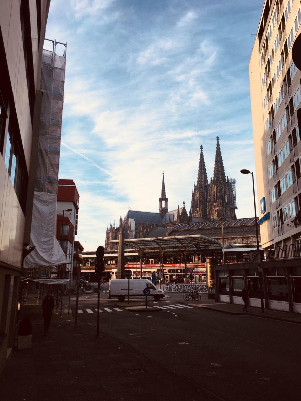 BUILDINGS IN CITY AGAINST SKY