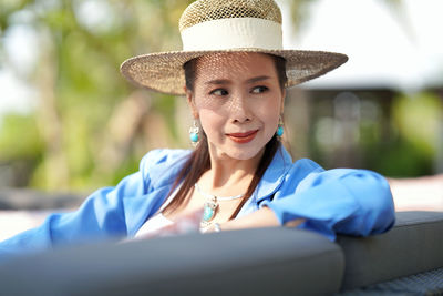 Portrait of a smiling young woman