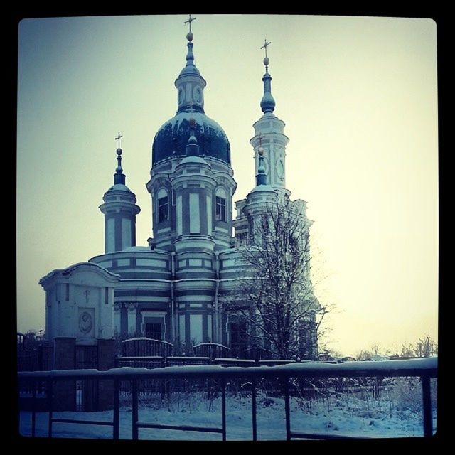 transfer print, architecture, built structure, building exterior, auto post production filter, dome, place of worship, clear sky, church, religion, sky, spirituality, winter, travel destinations, water, famous place, snow, cold temperature