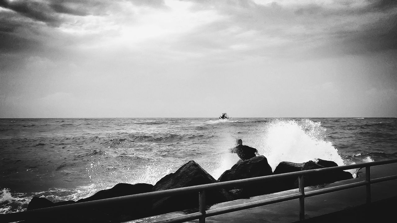 sea, horizon over water, water, sky, scenics, beauty in nature, tranquility, tranquil scene, nature, transportation, nautical vessel, mode of transport, railing, cloud - sky, seascape, idyllic, wave, rippled, outdoors, day