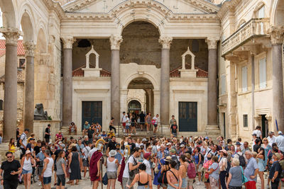 Crowded square full of tourists at diocletian's palace in split, croatia