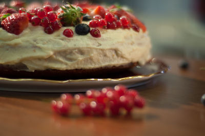 Close-up of cake in plate on table