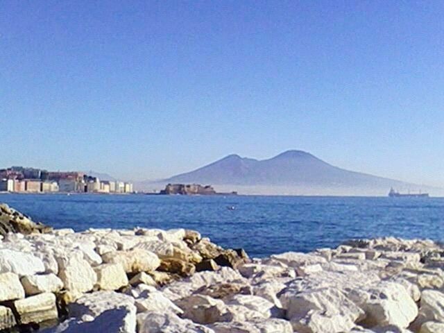 VIEW OF SEA AGAINST CLEAR BLUE SKY