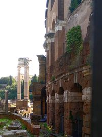 Old ruins of building against sky