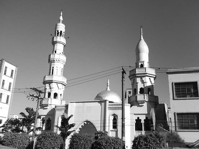 LOW ANGLE VIEW OF CHURCH AGAINST CLEAR SKY