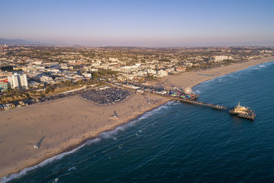 Sunset in santa monica, los angeles, california. situated on santa monica bay. los angeles