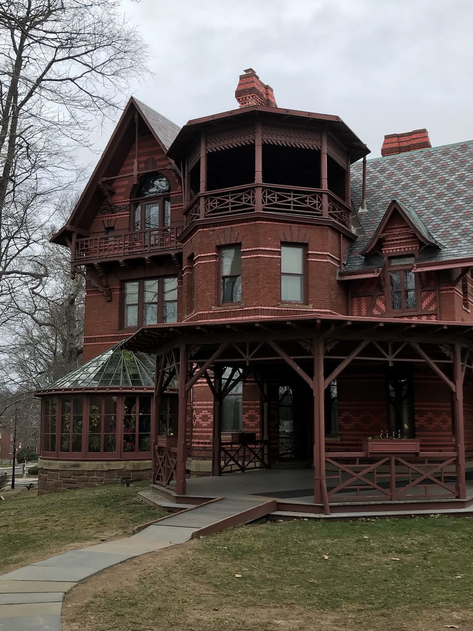 built structure, architecture, building exterior, building, sky, day, nature, no people, house, plant, bare tree, tree, residential district, window, outdoors, cloud - sky, grass, old, entrance, low angle view